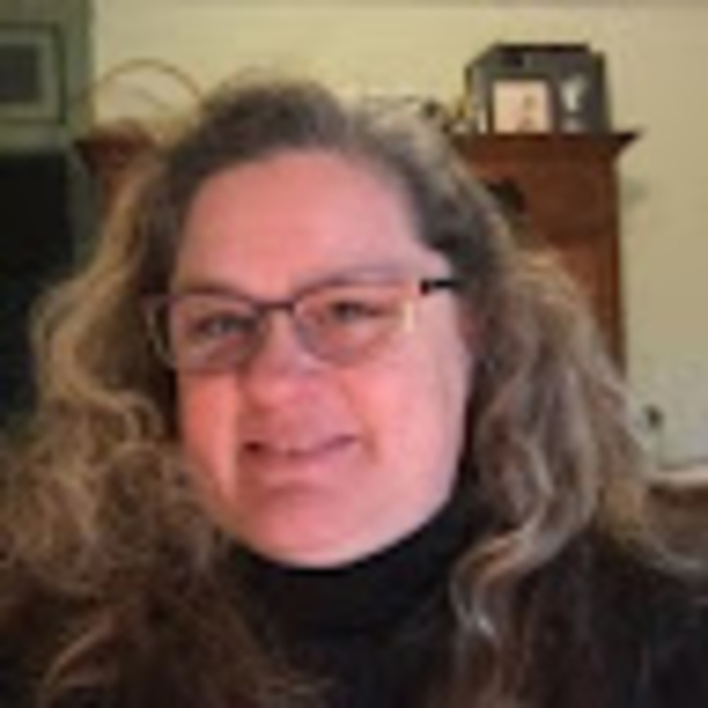 Meet your Posher, Renee